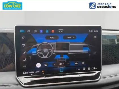 Photo 12 Volkswagen Tiguan  2.0 TDI 150ch DSG7