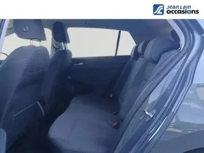 Photo 16 Volkswagen Golf  1.0 eTSI OPF 110 DSG7