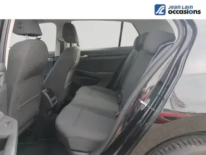 Photo 39 Volkswagen Golf  1.0 eTSI OPF 110 DSG7