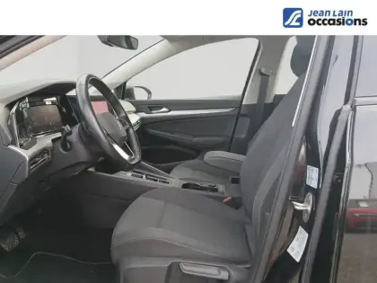 Photo 33 Volkswagen Golf  1.0 eTSI OPF 110 DSG7