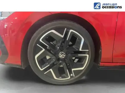 Photo 8 Volkswagen Golf  1.5 eTSI EVO2 116 DSG7
