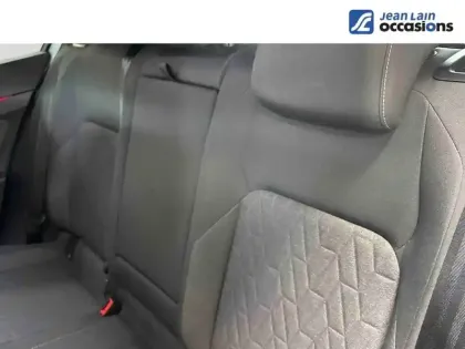 Photo 14 Volkswagen Golf  1.5 eTSI EVO2 116 DSG7