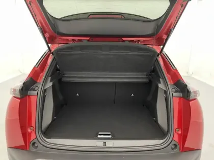 Photo 12 Peugeot 2008  PureTech 130 S&S EAT8