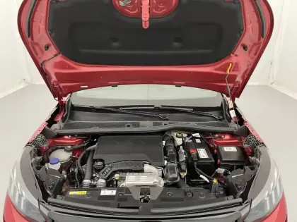 Photo 20 Peugeot 2008  PureTech 130 S&S EAT8