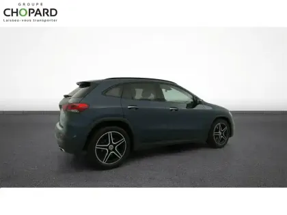 Photo 8 Mercedes GLA  200 d 8G-DCT
