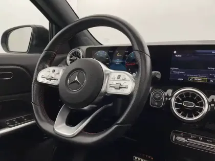 Photo 24 Mercedes GLA  200 d 8G-DCT