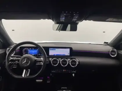 Photo 24 Mercedes Classe A  250 e 8G-DCT