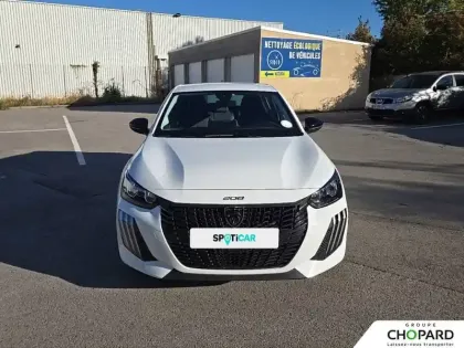 Photo 31 Peugeot 208  Hybrid 100 e-DCS6