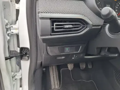 Photo 9 Dacia Sandero  ECO-G 100