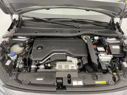 Photo 20 Peugeot 208  Hybrid 100 e-DCS6