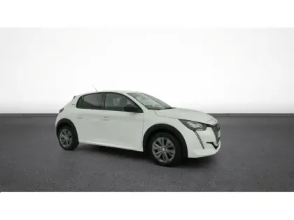 Photo 10 Peugeot 208  Electrique 50 kWh 136ch