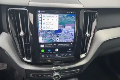 Photo 15 Volvo XC60  B4 197 ch Geartronic 8