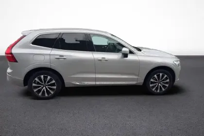 Photo 6 Volvo XC60  B4 197 ch Geartronic 8