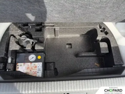 Photo 24 Peugeot 2008  Electrique 136 ch
