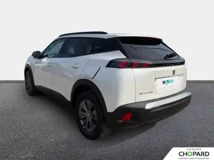 Photo 6 Peugeot 2008  Electrique 136 ch