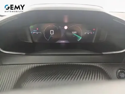 Photo 14 Peugeot 208  PureTech 100 S&S BVM6