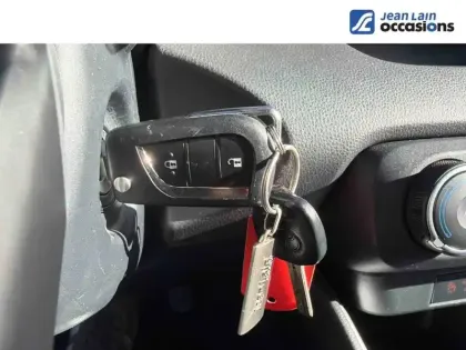 Photo 18 Toyota Yaris  70 VVT-i