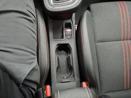 Photo 49 Renault Clio  TCe 140