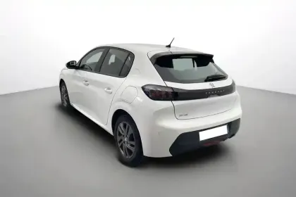 Photo 35 Peugeot 208  PureTech 75 S&S BVM5