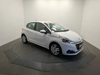 Photo 6 Peugeot 208  PureTech 82ch S&S BVM5