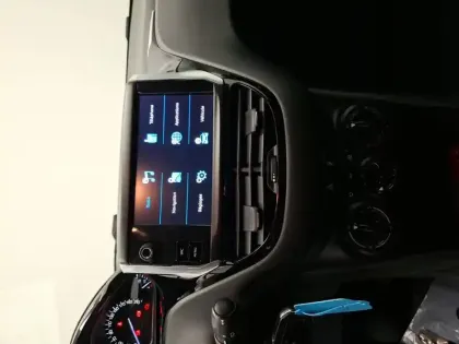 Photo 13 Peugeot 208  PureTech 82ch S&S BVM5