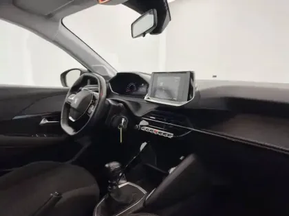 Photo 25 Peugeot 208  PureTech 100 S&S BVM6
