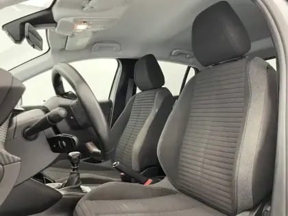 Photo 13 Peugeot 208  PureTech 100 S&S BVM6