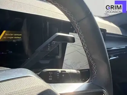 Photo 9 Renault Rafale  E-Tech full hybrid 200 ch
