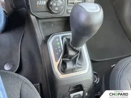 Photo 9 Jeep Renegade  1.3 Turbo T4 190 ch PHEV BVA6 4xe eAWD