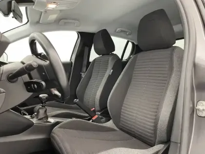 Photo 13 Peugeot 208  PureTech 100 S&S BVM6