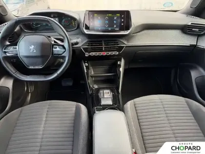 Photo 35 Peugeot 2008  Electrique 136 ch