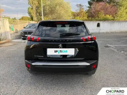 Photo 30 Peugeot 2008  Electrique 136 ch