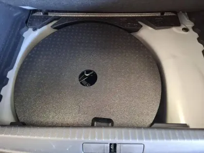 Photo 11 Peugeot 208  Hybrid 136 e-DCS6