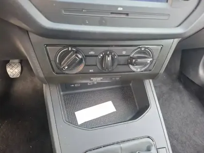 Photo 6 Seat Arona  1.0 EcoTSI 95 ch Start/Stop BVM5