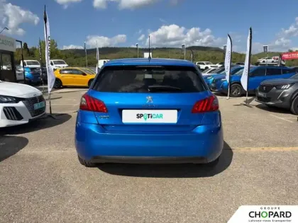 Photo 29 Peugeot 308  PureTech 130ch S&S EAT8