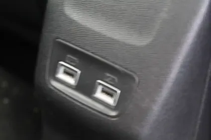 Photo 20 Peugeot 208  Electrique 50 kWh 136ch