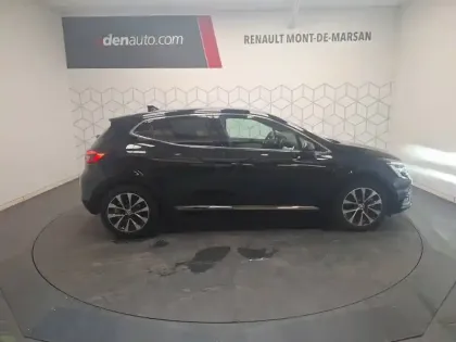 Photo 17 Renault Clio  E-Tech full hybrid 145