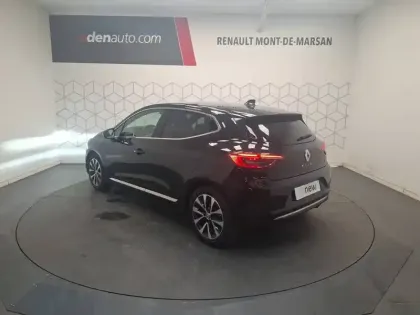Photo 8 Renault Clio  E-Tech full hybrid 145