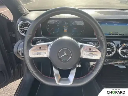 Photo 15 Mercedes Classe A  200 d 8G-DCT