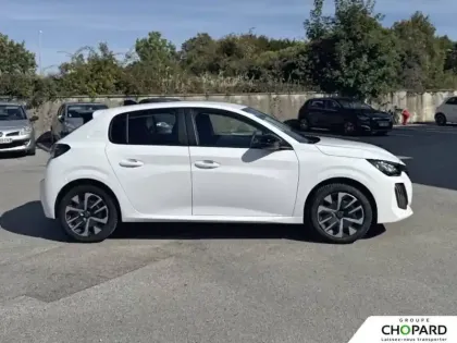 Photo 35 Peugeot 208  Hybrid 100 e-DCS6