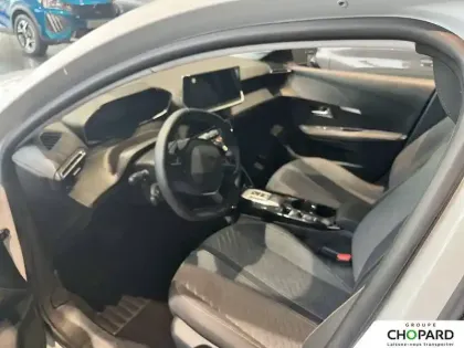 Photo 9 Peugeot 208  Hybrid 110 ch e-DCS6