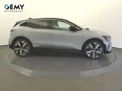 Photo 18 Renault Megane  E-Tech EV60 220 ch super charge