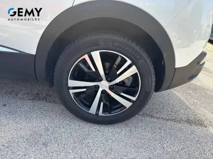 Photo 10 Peugeot 3008  Puretech 130ch S&S EAT8