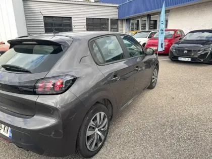 Photo 15 Peugeot 208  BLUEHDI 100 S&S BVM6