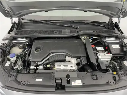 Photo 20 Peugeot 208  Hybrid 100 e-DCS6