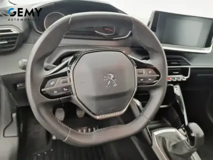 Photo 32 Peugeot 208  PureTech 75 S&S BVM5