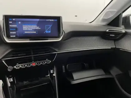 Photo 24 Peugeot 208  Hybrid 100 e-DCS6