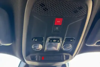 Photo 30 Peugeot 2008  Electrique 156 ch 54 kWh