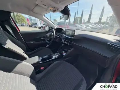 Photo 12 Peugeot 208  Electrique 50 kWh 136ch