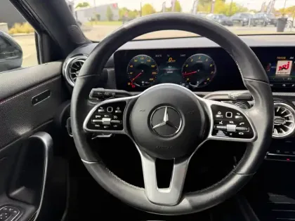 Photo 12 Mercedes Classe A  180 7G-DCT